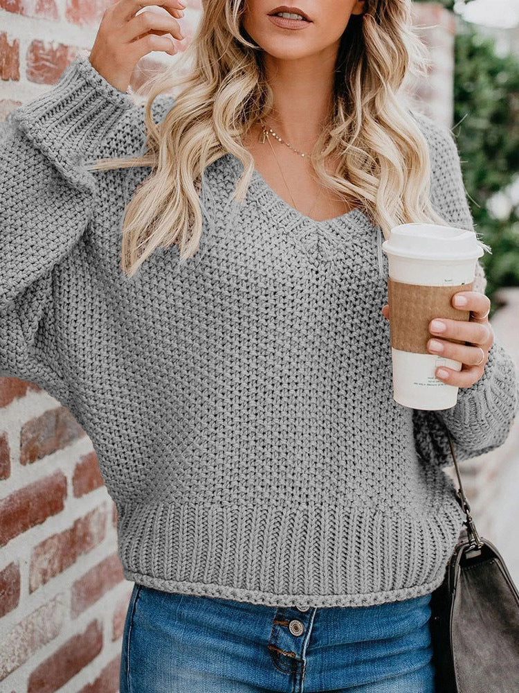 Relaxed fit women's lounge sweatshirt with casual cut and deep V-neck Lune London