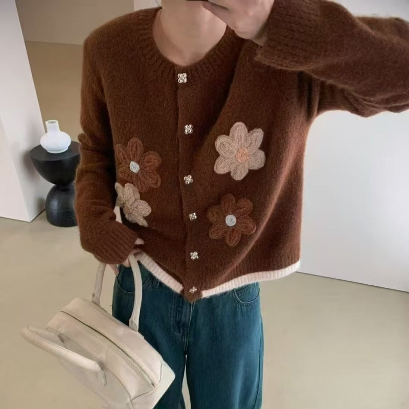 Knitted jacket for women with floral appliqués and button details Lune London
