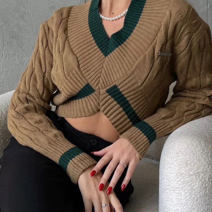 Short knitted sweater for women with V-neck and contrasting stripes Lune London