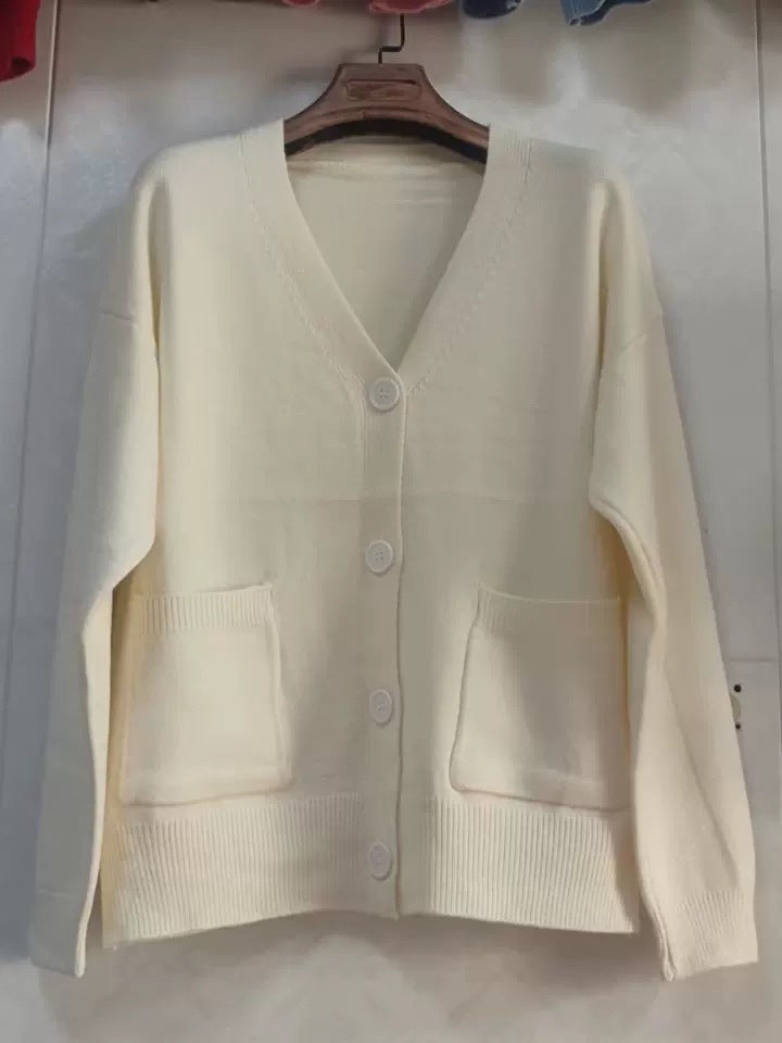 Cardigan femme avec col en V et poches pratiques Chic & Stil 1771687738
