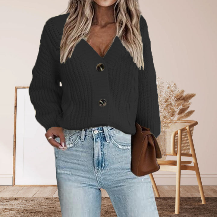 Women cardigan with a trendy V-neck and large buttons Lune London