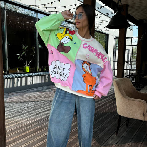 Women's sweatshirt with creative comic design Amarae