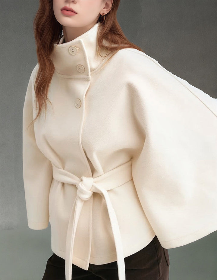 Chic and stylish women's hooded coat