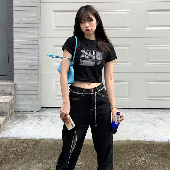 Ladies Cropped T-Shirt with creative graphic design Lune London