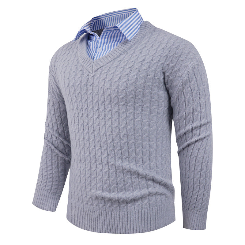Men's knitted sweater with cable knit pattern and V-neck Lune London