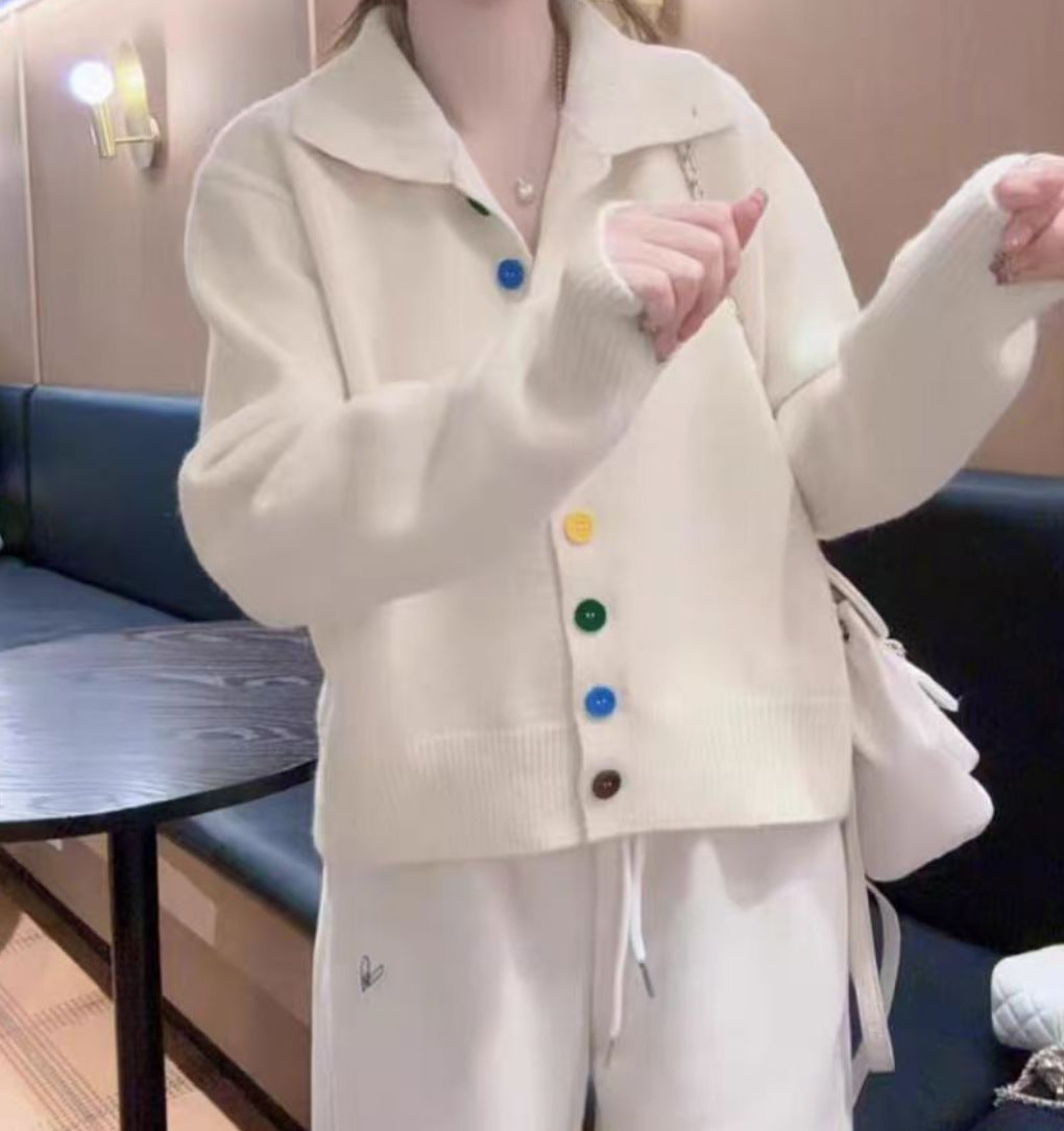 Short knitted jacket for women with colorful button details Lune London