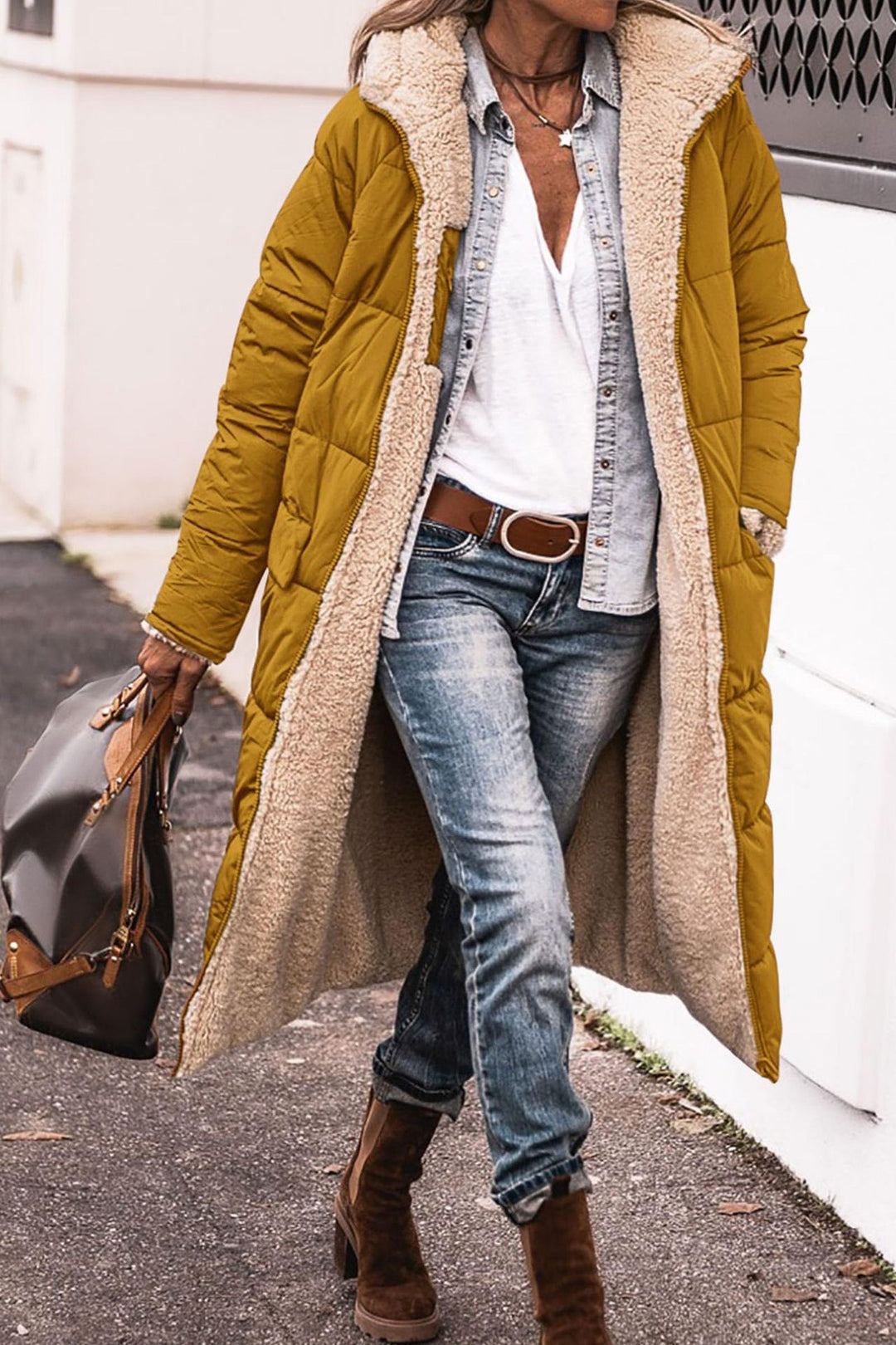 Women Long Padded Down Jacket with Soft Lining and Soft Collar Amarae