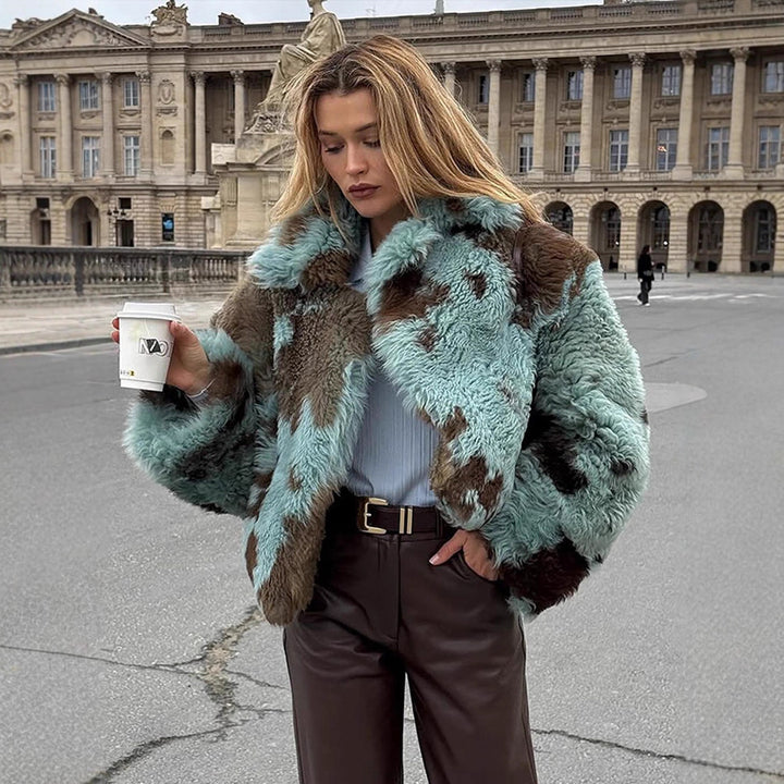 Women's Cropped Faux Fur Coat with Voluminous Shawl Collar Amarae