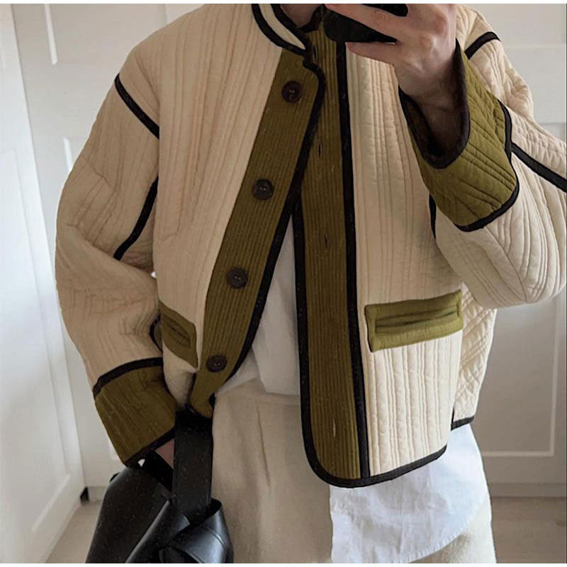 Ladies quilted transitional jacket with decorative pockets Amarae