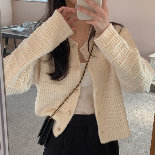 Casual knitted jacket for women with structured design Amarae
