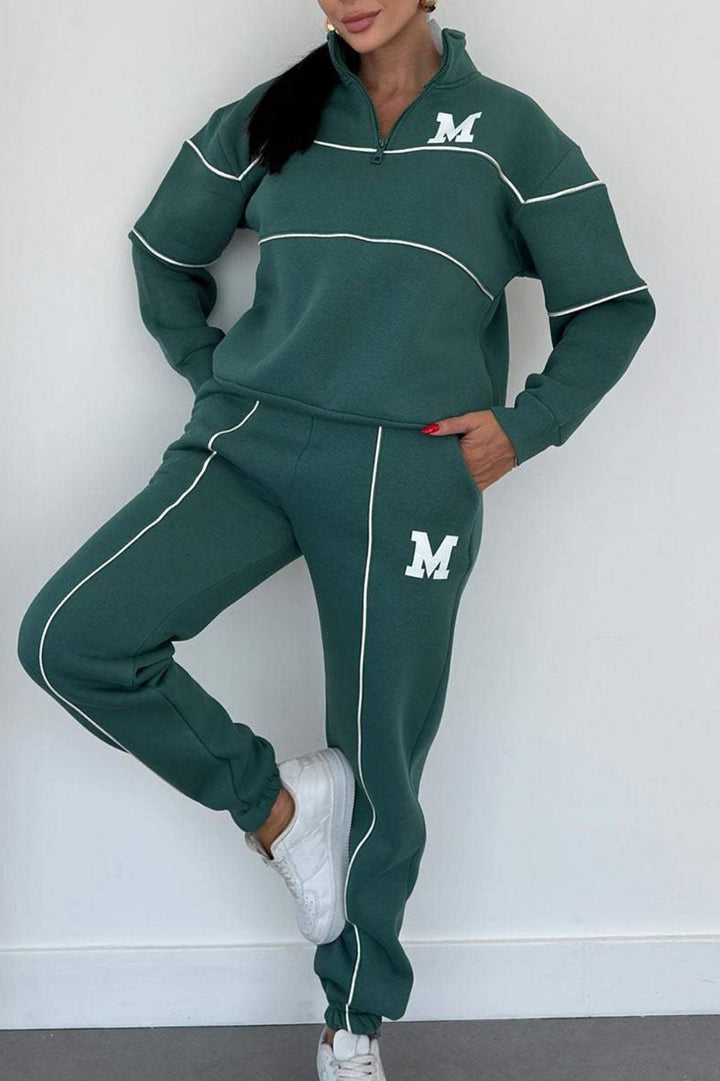 Sporty lounge suit for women with high collar and elastic waist Lune London