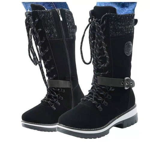 Robust winter boots for ladies with a high design and chic and stylish accents