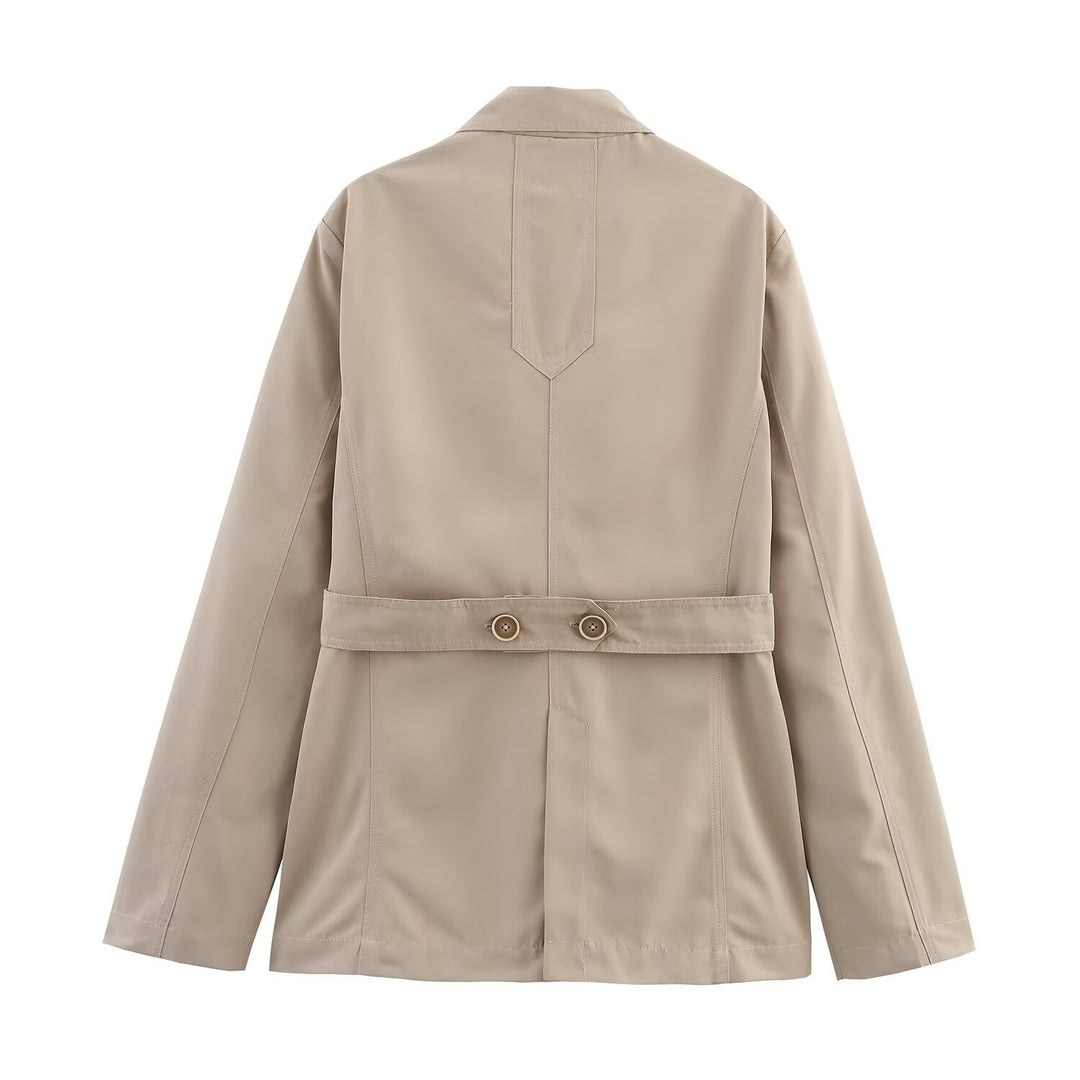 Ladies elegant blazer with practical flap pockets Lune London