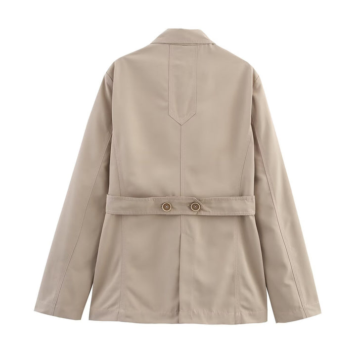 Ladies elegant blazer with practical flap pockets Lune London
