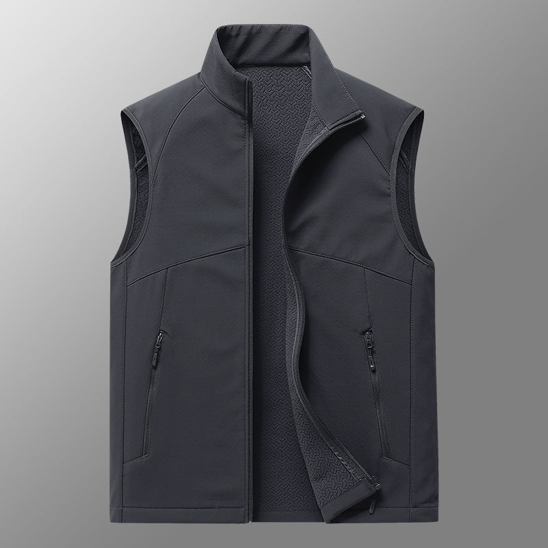 Men's softshell vest with stand-up collar, windproof performance softshell and structured inner side Amarae
