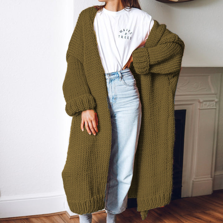 Chunky knit coat for women with voluminous sleeves and relaxed fit Lune London