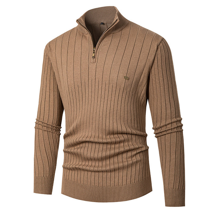 Elegant knitted sweater for men with half-zip and finely ribbed design Lune London