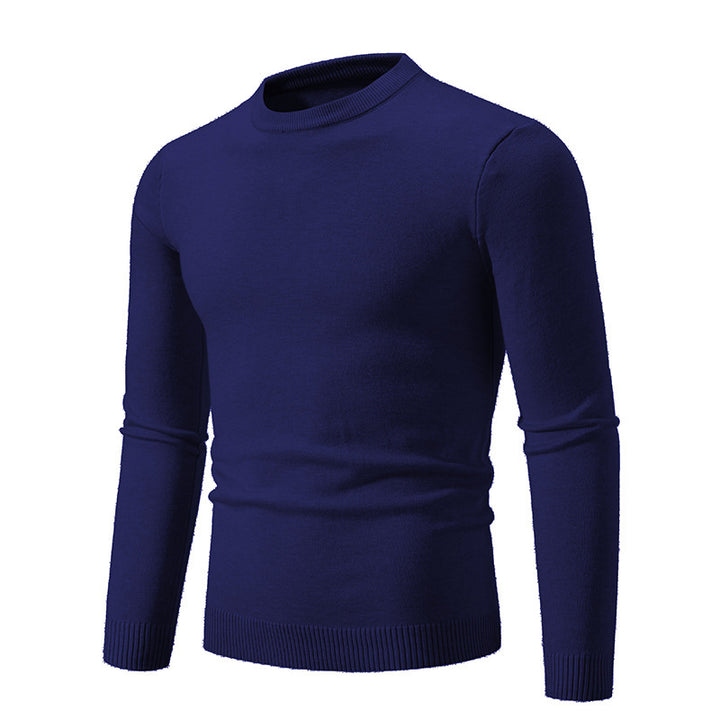 Classic round neck sweater for men in soft knit Lune London