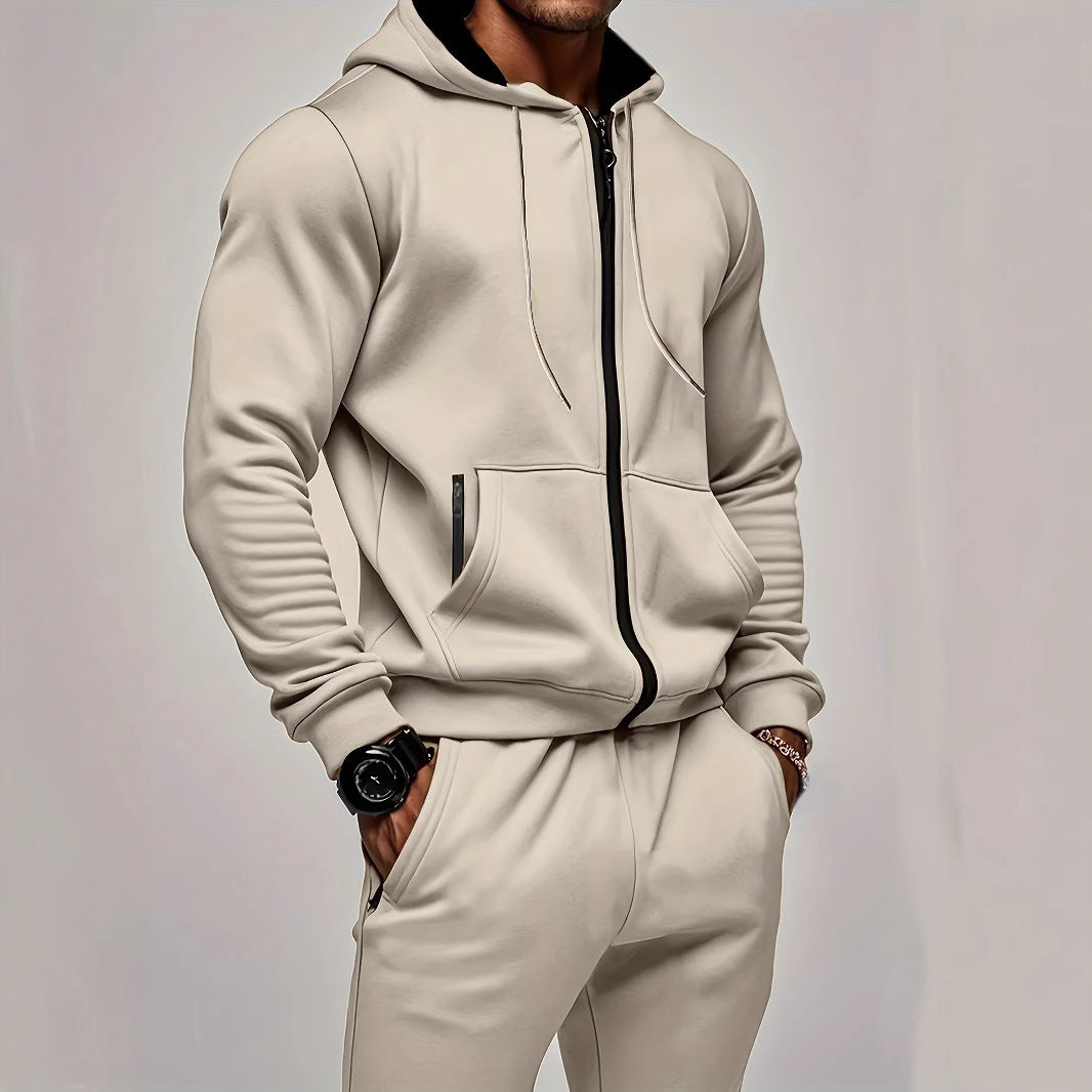 Men's sporty hoodie set with functional pockets and high-quality workmanship Chic & Stil