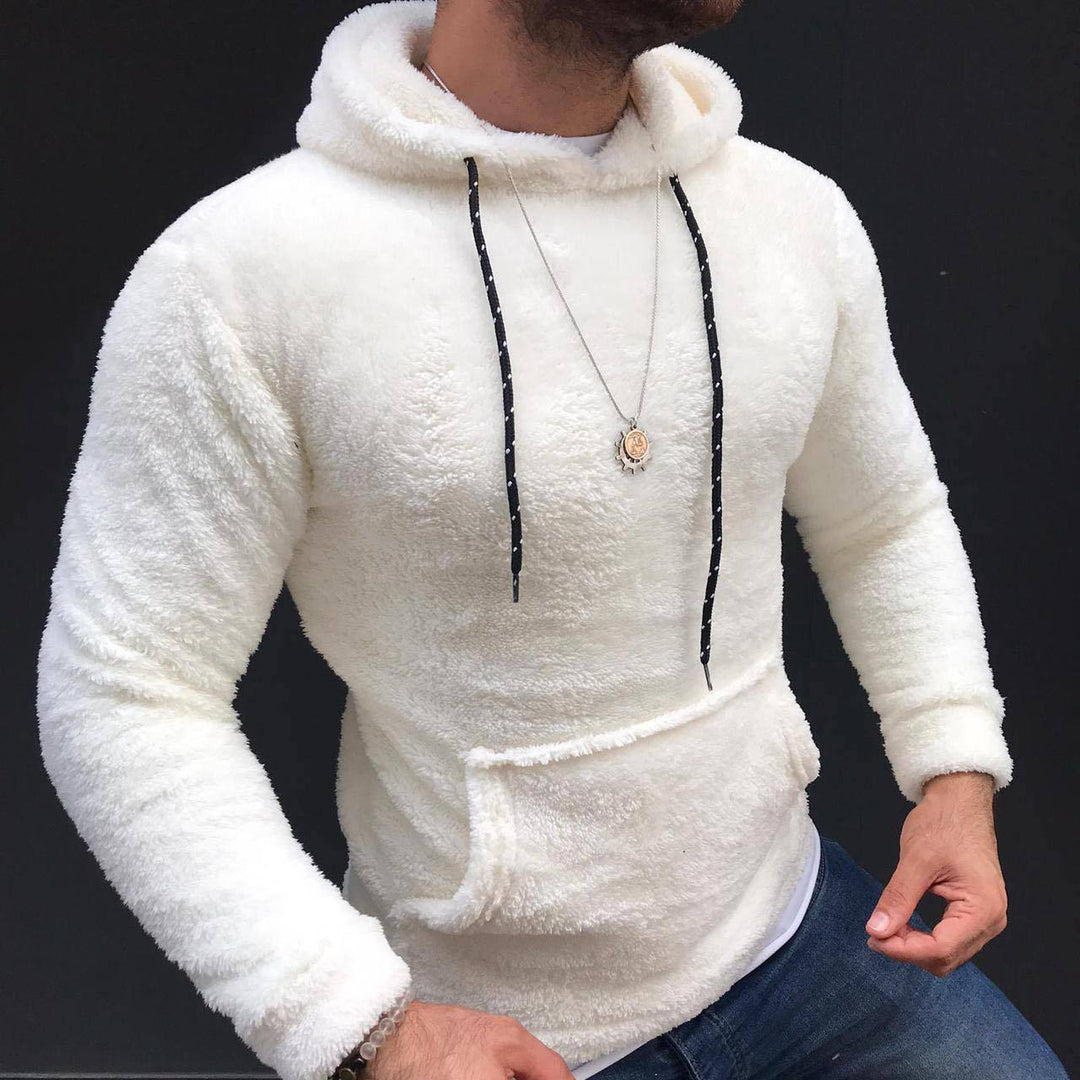 Cozy fleece sweater for men with practical kangaroo pocket and hood Lune London