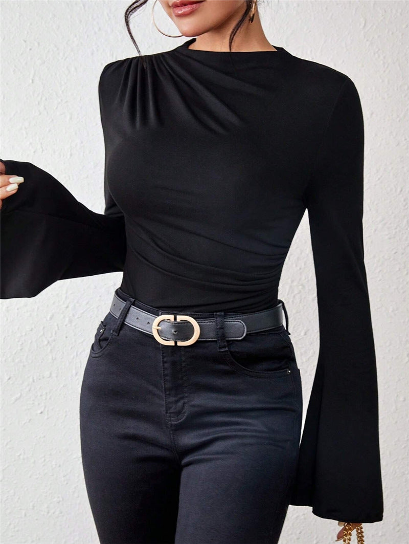 Ladies long sleeve T-shirt with a flowing cut and elegant trumpet sleeves Lune London