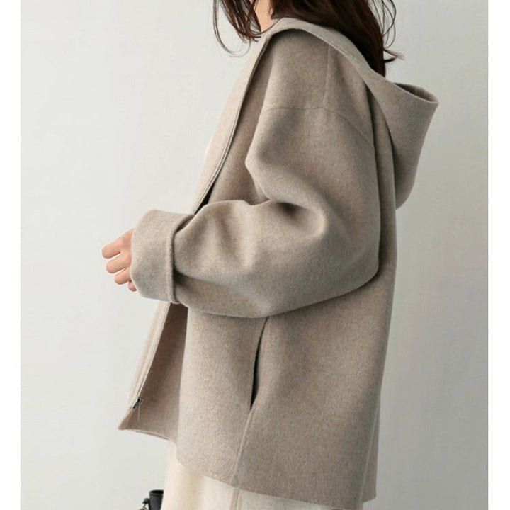 Women’s stylish and elegant hooded jacket made of soft material Lune London