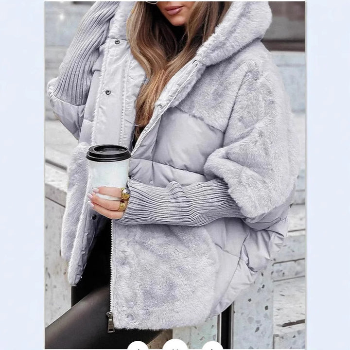 Mode femme veste matelassée avec garniture en fourrure luxueuse Chic & Stil