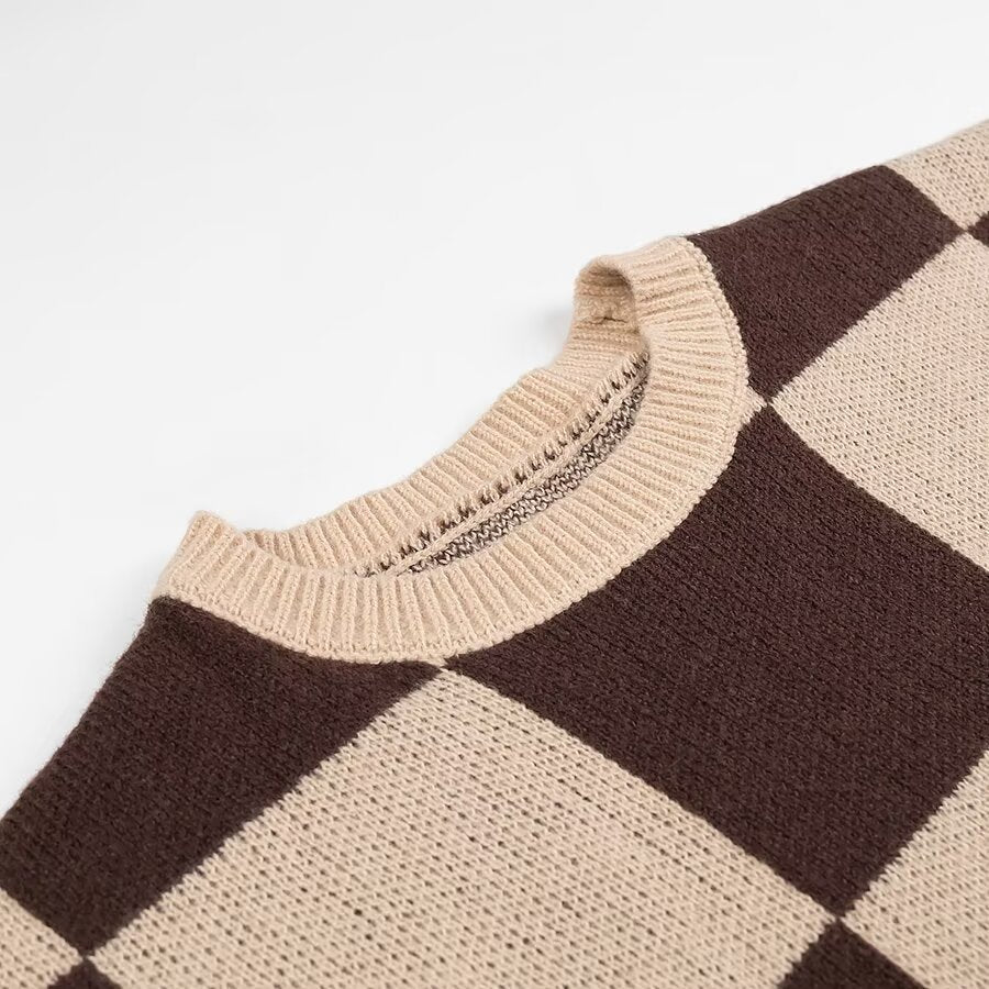 Women's Oversize Knitted Sweater with Distinctive Check Pattern and Ribbed Finishes Amarae