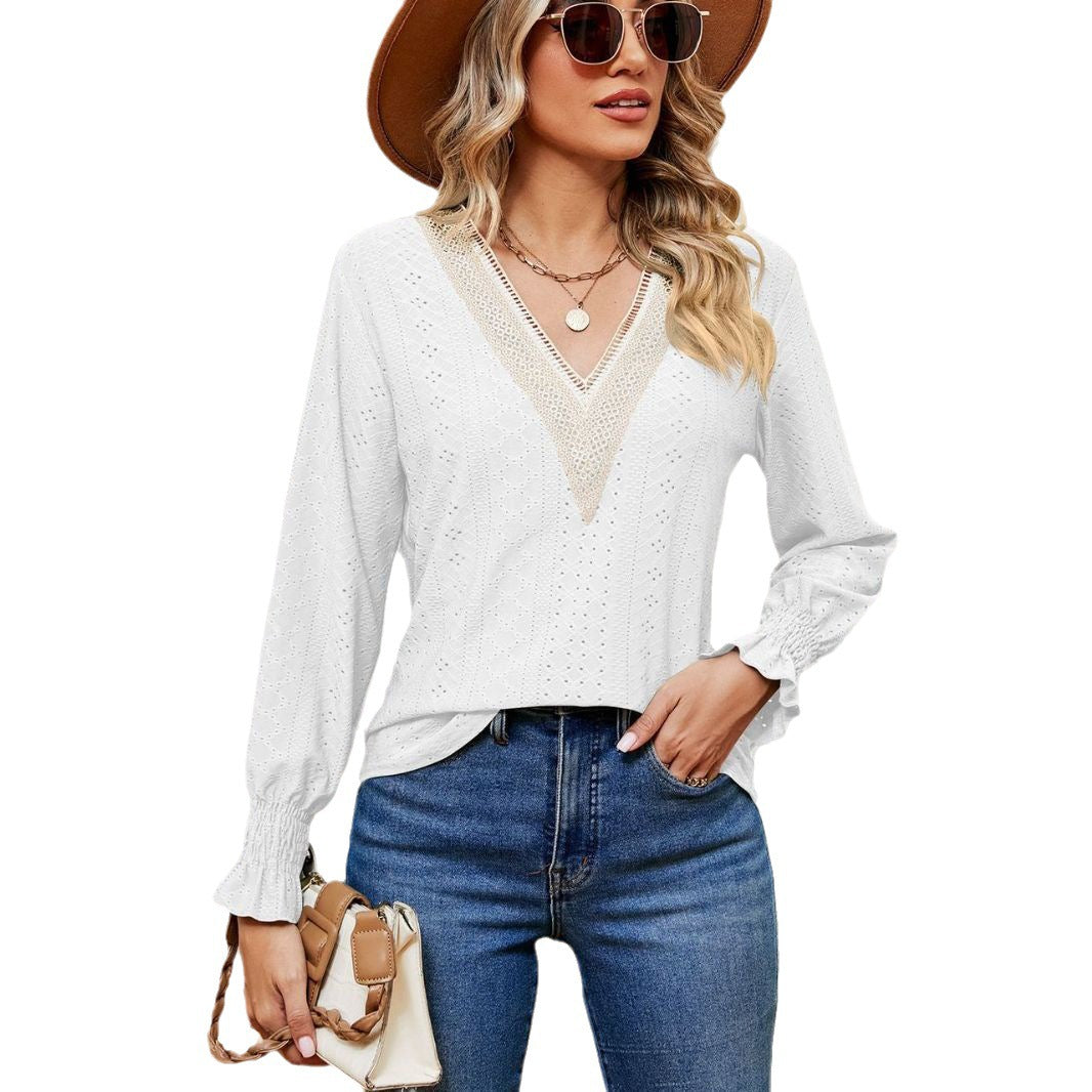 Ladies' blouse with airy embroidery and V-neck Lune London