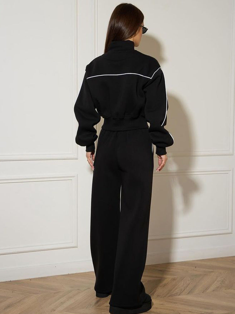 Trendy sports jacket for women with high collar and fine contrasting seams Lune London