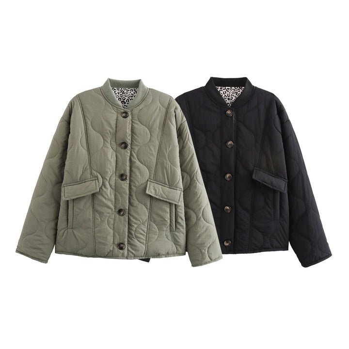 Quilted transitional jacket for women with practical button details and stylish pockets Lune London