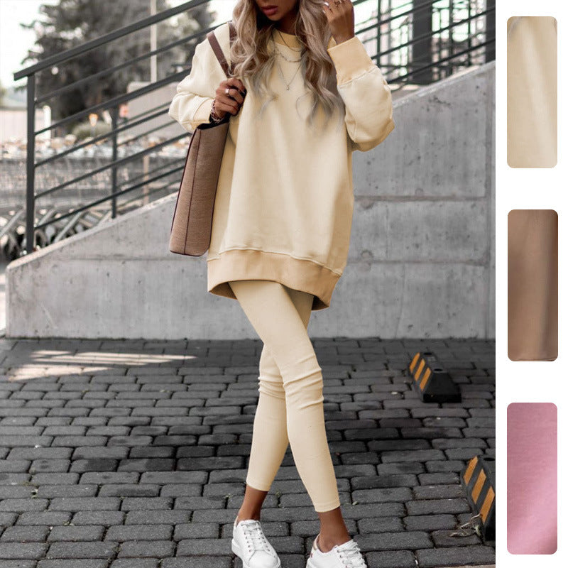 Sweatshirt décontracté pour femmes avec épaules tombantes et doublure douce Chic & Stil