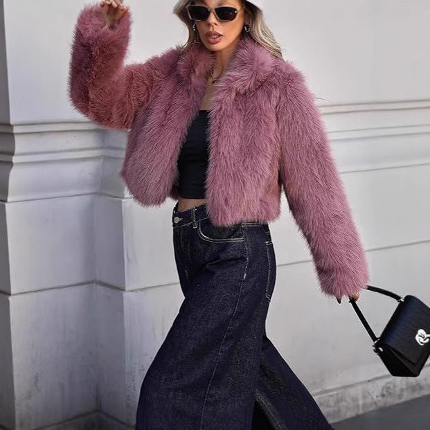 Ladies Short and Plush Faux Fur Jacket Amarae