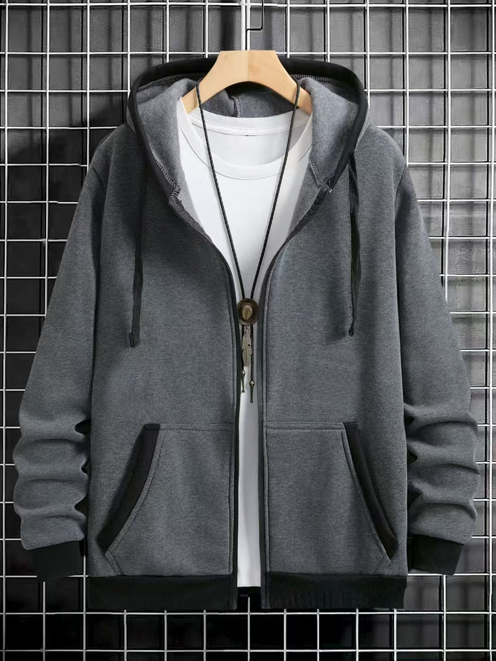 Men's comfortable hooded sweatshirt with zipper and handy pockets Lune London
