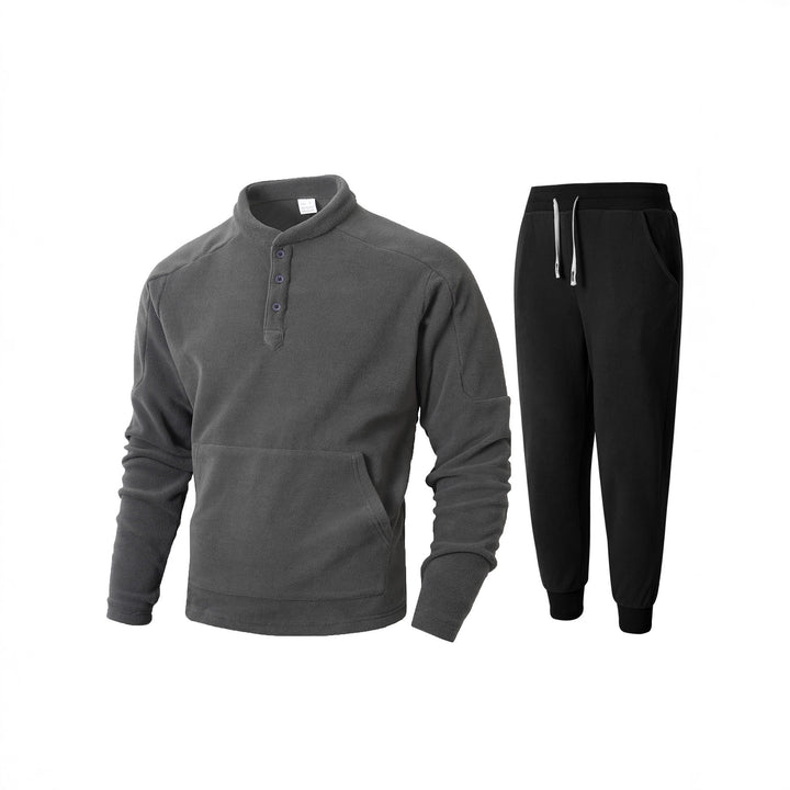 Cozy fleece tracksuit for men with button placket and practical pockets Lune London