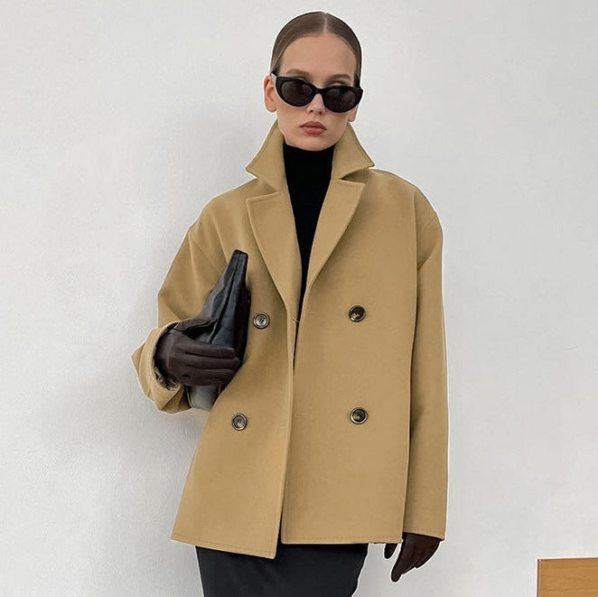 Ladies oversized wool jacket with double-breasted buttons and modern cut Lune London