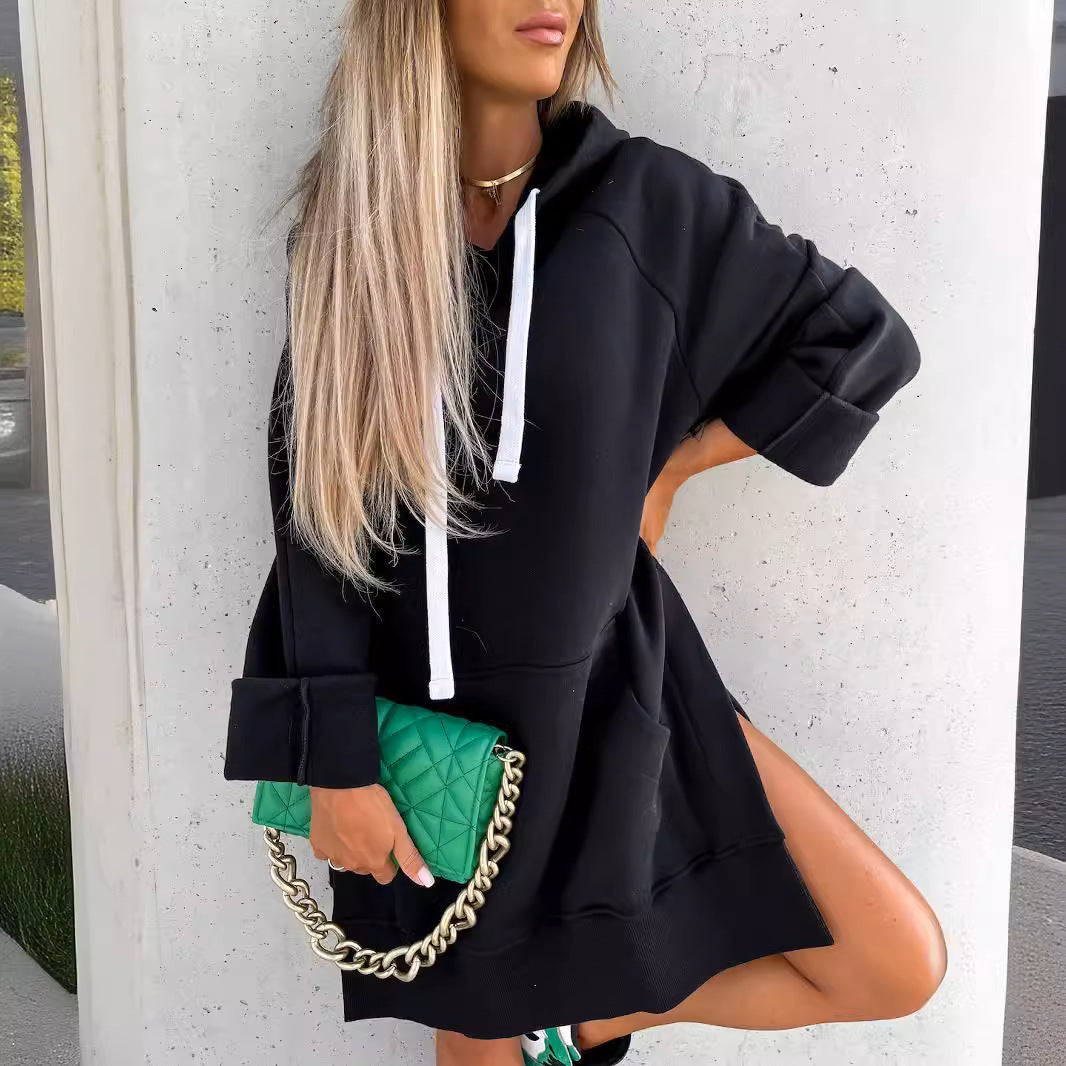 Robe hoodie pour femme avec capuche et fentes latérales Chic & Stil
