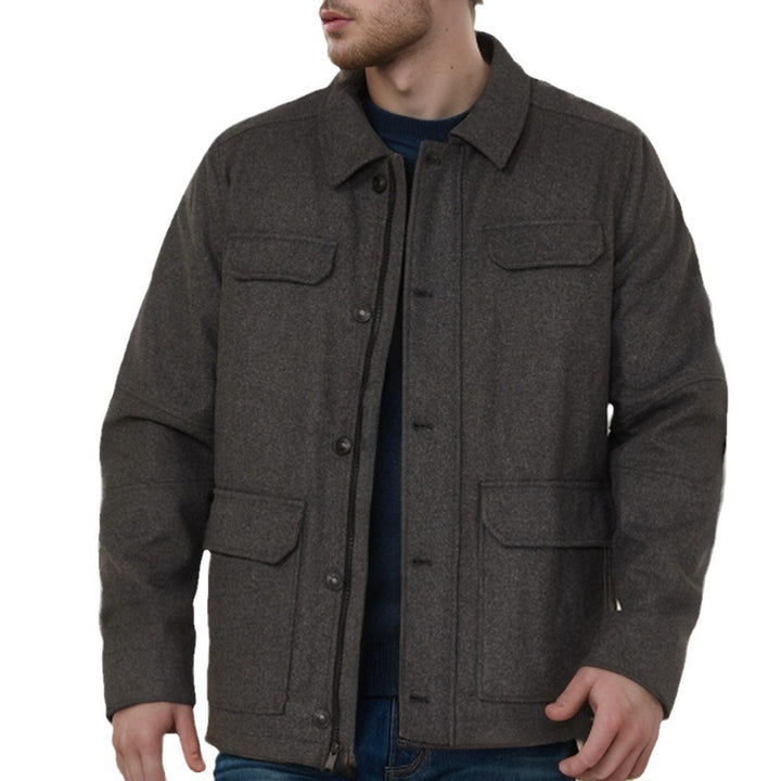 Multifunctional utility jacket for men with large pockets Lune London