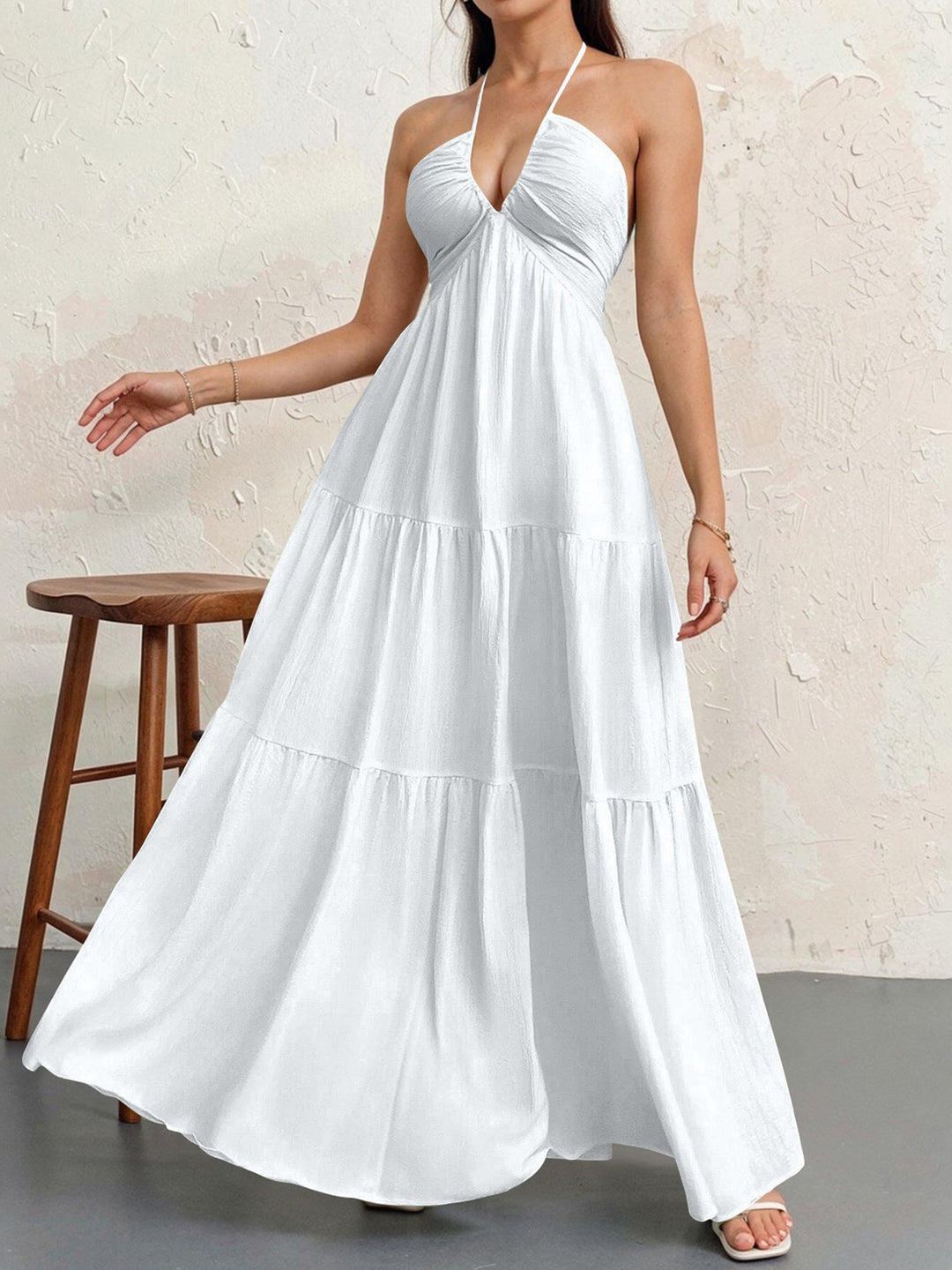 Women's maxi dress with deep V-neck and airy silhouette Lune London