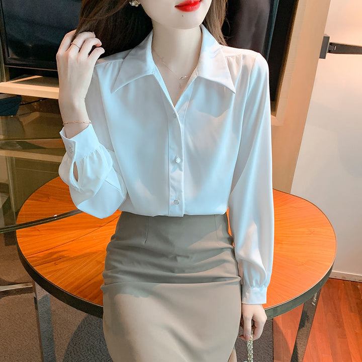 Blouse élégante pour femmes avec des détails classiques Chic & Stil