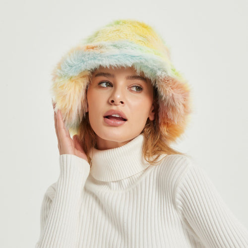 Trendy Faux Fur Hat for Women with Gradient Colors Amarae