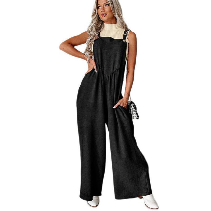 Casual women's jumpsuit with wide leg and decorative button details Lune London