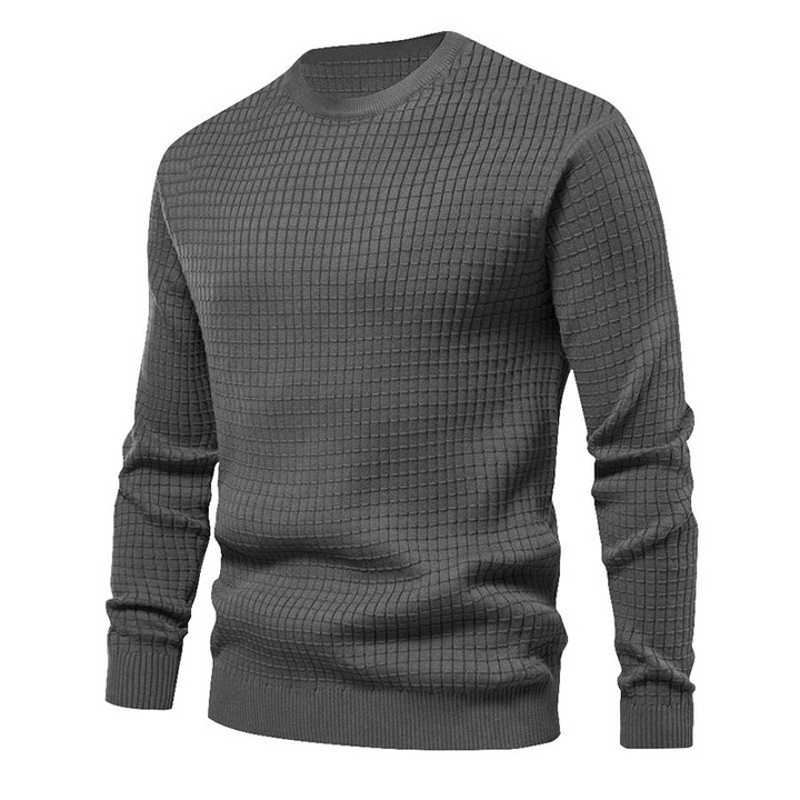 Men's high-quality knitted sweater with textured design and classic round neckline Lune London