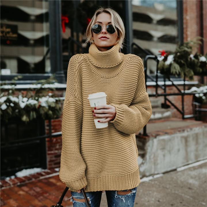 Chunky knit sweater for women with a turtleneck and relaxed fit Lune London