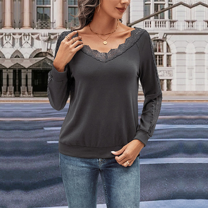 Women's long sleeve blouse with lace decorations and V-neck Lune London