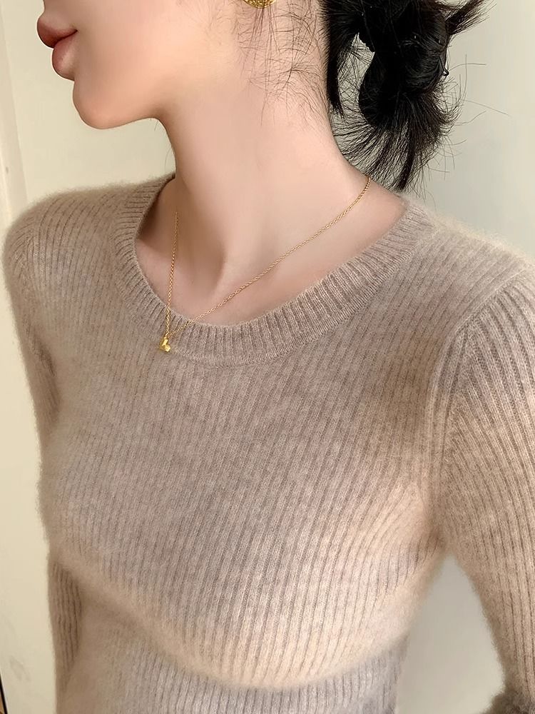 Pull-over en maille fine à côtes pour femmes avec col rond Chic & Stil
