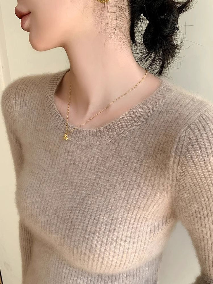 Pull-over en maille fine à côtes pour femmes avec col rond Chic & Stil