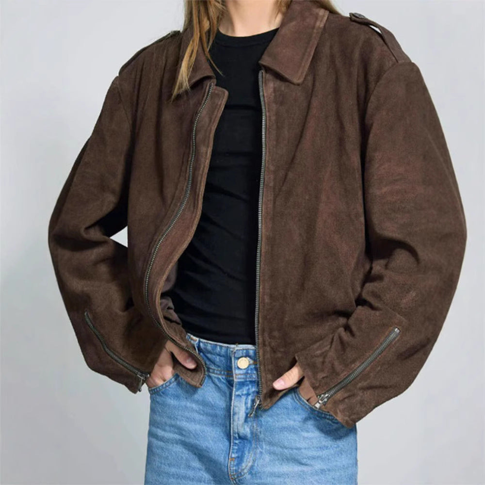 Short casual jacket for women in soft material with practical zippers Lune London