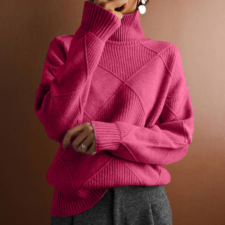 Trendy women's turtleneck sweater with a structured look Lune London