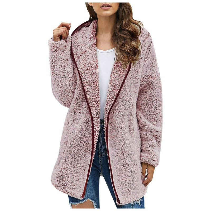 Women's Cozy Fleece Jacket with A Loose Fit and High-Quality Craftsmanship Lune London